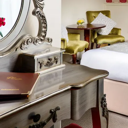 The Victoria Cill Airne