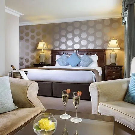 The Victoria Hotel