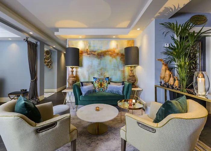 The Victoria Hotell 4*